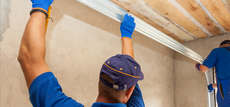 commercial overhead garage door repair in Lombard, IL